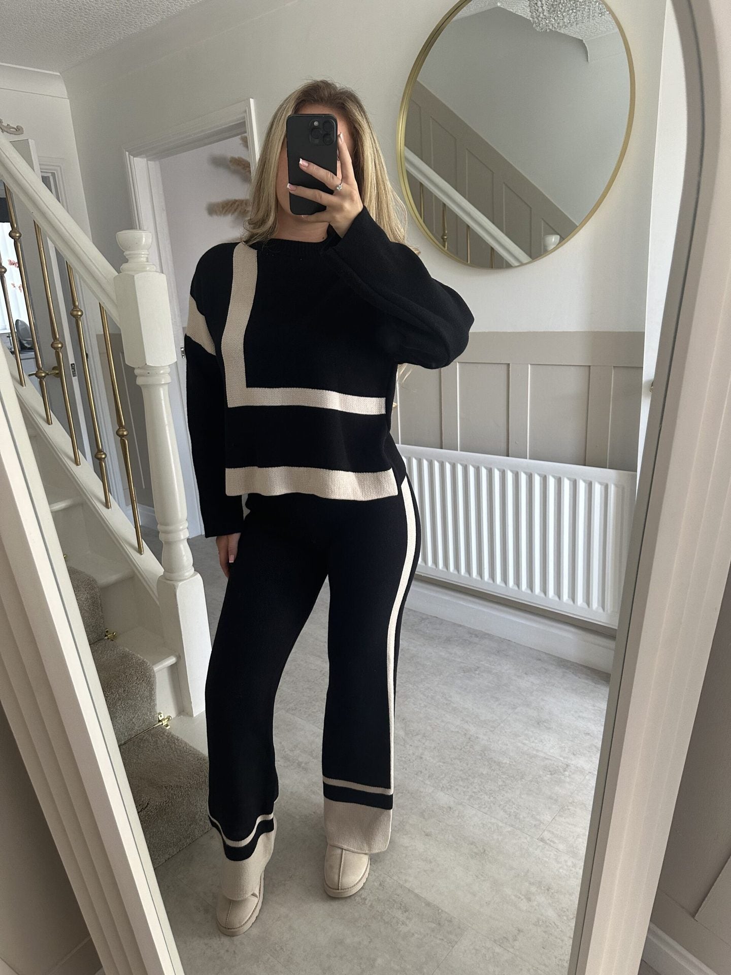 Crew-neck Sweater And Relaxed-fit Casual Pants Set