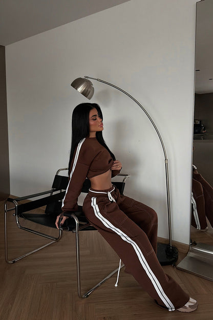 Womens Sportswear Set Crew-neck Long-sleeve Top And Pants