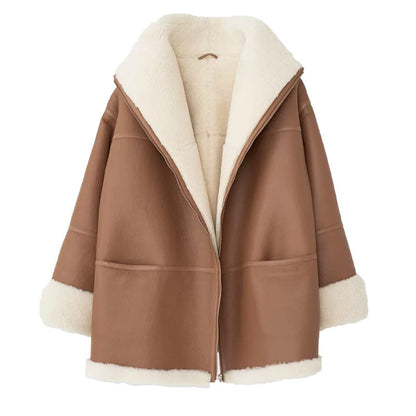 Womens Shearling Coat With A Large Turn-Down Collar And Integrated Fur And Fabric